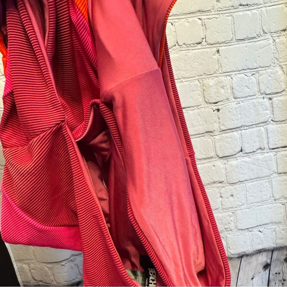 Beach Riot Swimsuit - Picture 5 of 8